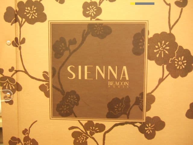 Sienna By Premier